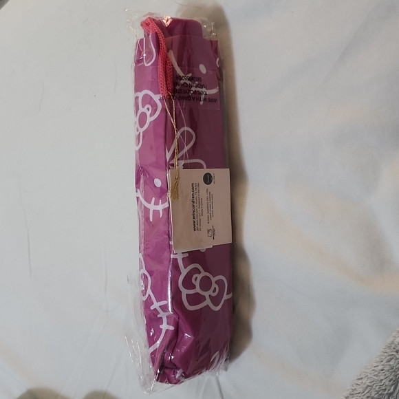 Hello Kitty Umbrella - Picture 3 of 3